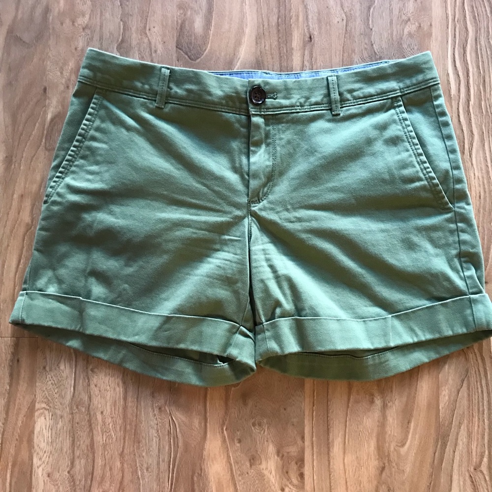 Banana Republic City Chino Shorts, Size 4